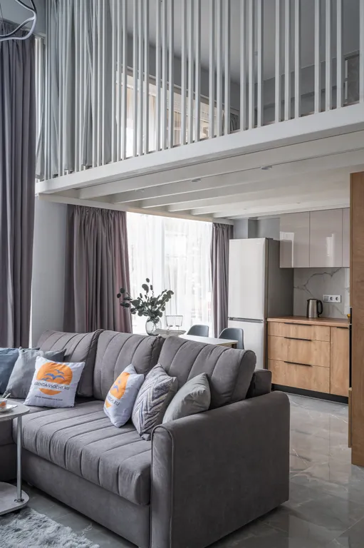 Двухуровневая квартира у реки