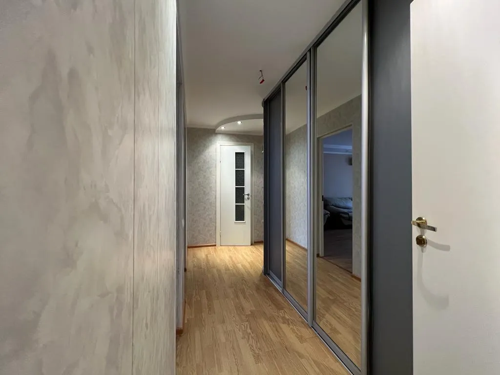 Уютная квартира с видом на горы в районе Нового озера