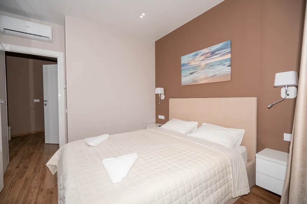 Дизайнерские апартаменты LS-LUX-ORANGE в ЖК Крымская Резиденция