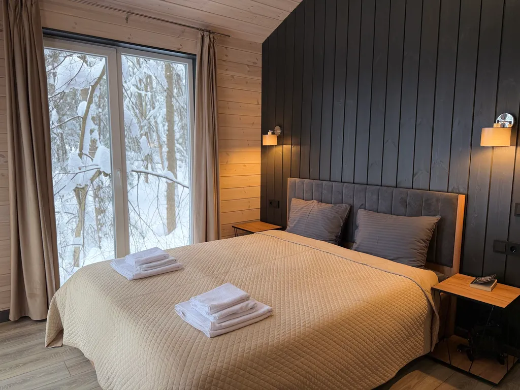 Тихий дом с камином и сауной