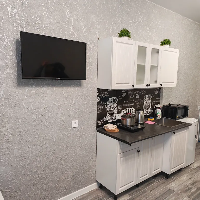 Новый таунхаус люкс на берегу озера Банное - Зависай в горах