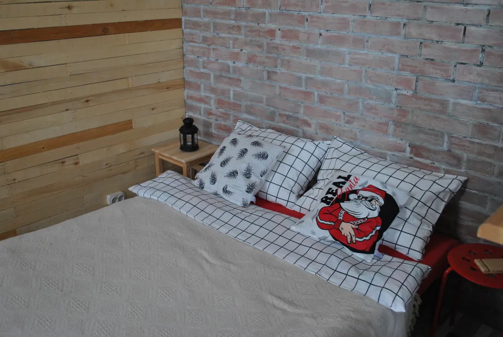 Эколофт с камином, мангалом, парковкой и отдельным входом в центре