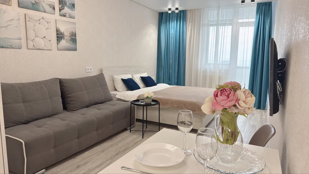 Квартира Квартира Уютая с видом на море, с балконом, бассейном на территории ЖК — Адлер