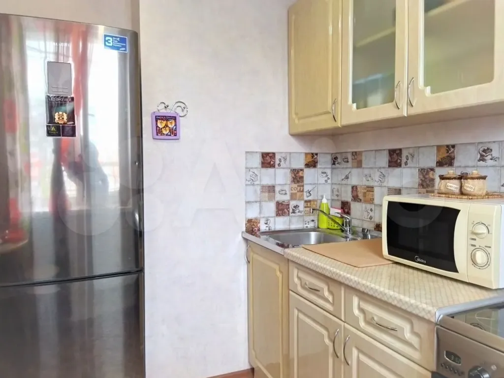 Уютная однокомнатная квартира, рядом тц, остановка