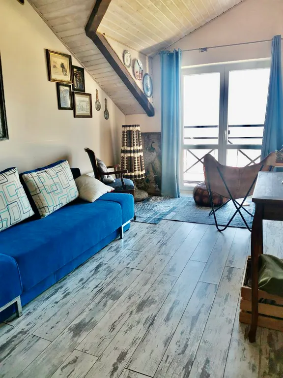 Чердачный лофт стиль интерьера в квартире эклектика