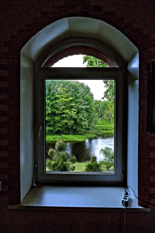 Уютный дом на берегу с мангальной зоной и баней