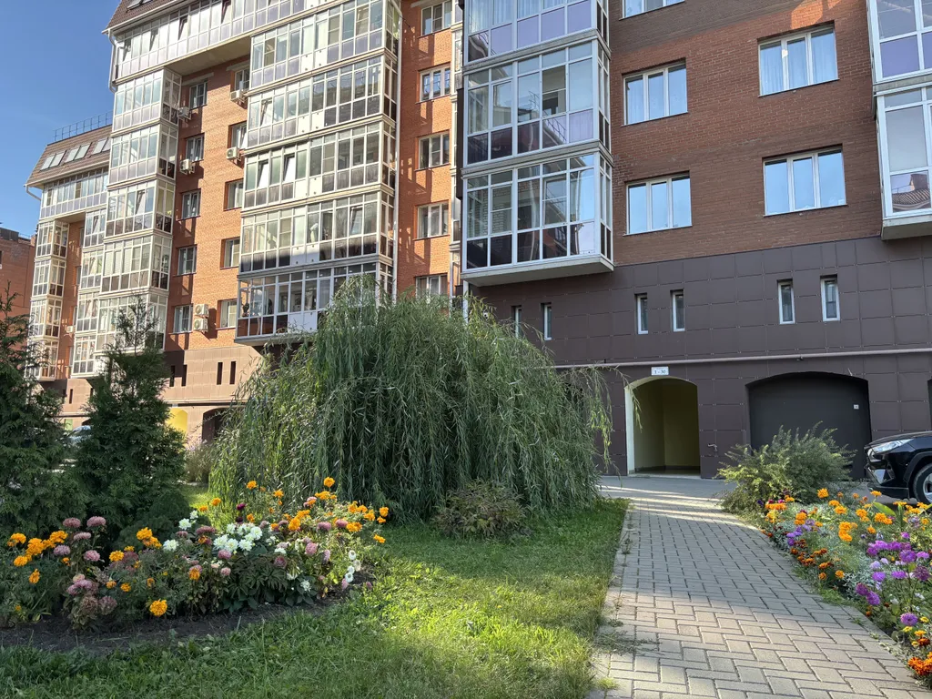 Атмосферная однушка в историческом центре города от Kravc Group