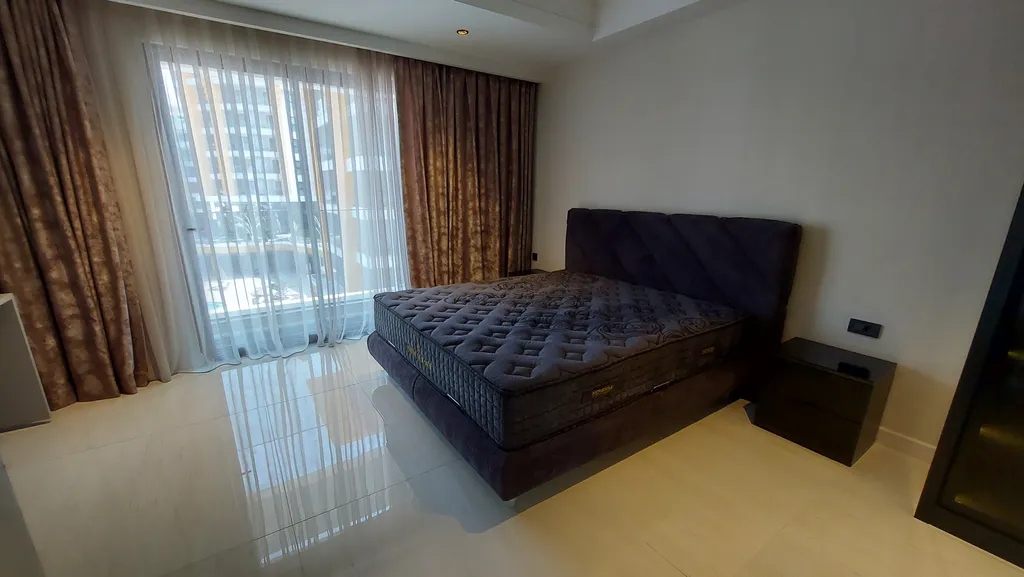 Квартира XL в Azura World Residence c лучшим видом