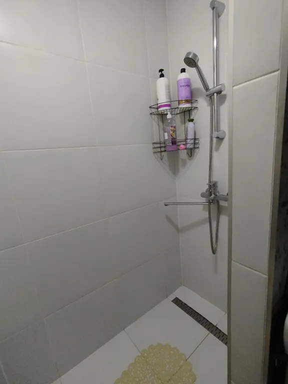 Двухкомнатная квартира в тихом районе