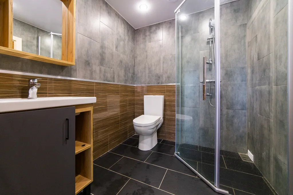 Дом-шале в черте города с баней и чаном