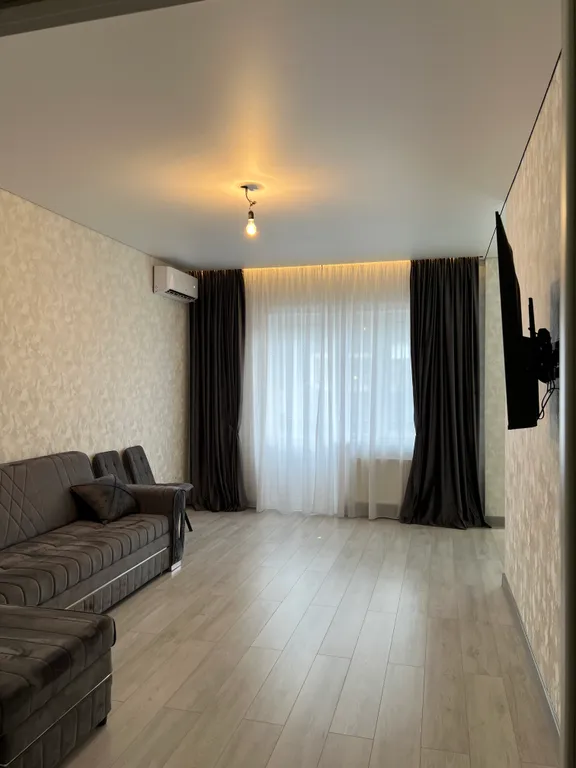 Двухкомнатная квартира с хорошим ремонтом