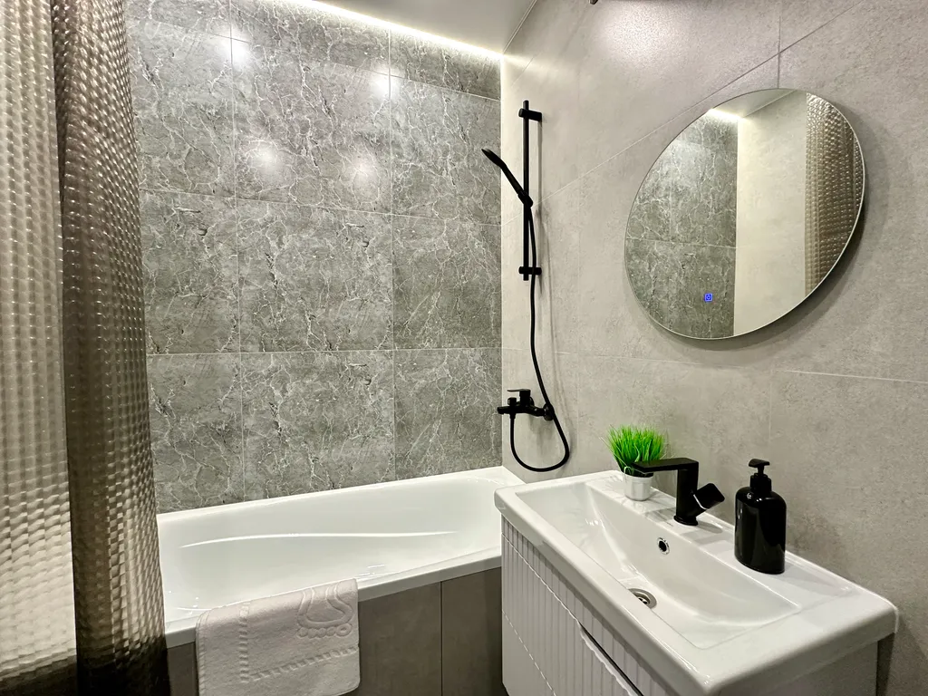 Студия с красивым видом на реку Свияга и набережную