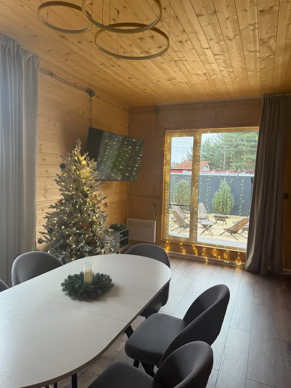 Коттедж Коттедж Барн с панорамными окнами, террасой, баней и купелью — Петровское