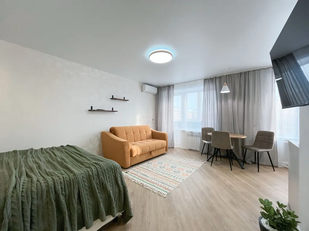 Студия люкс возле ж/д вокзала