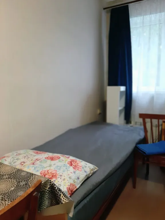 Комната с койкоместами частном доме в тихом районе недалеко от центра