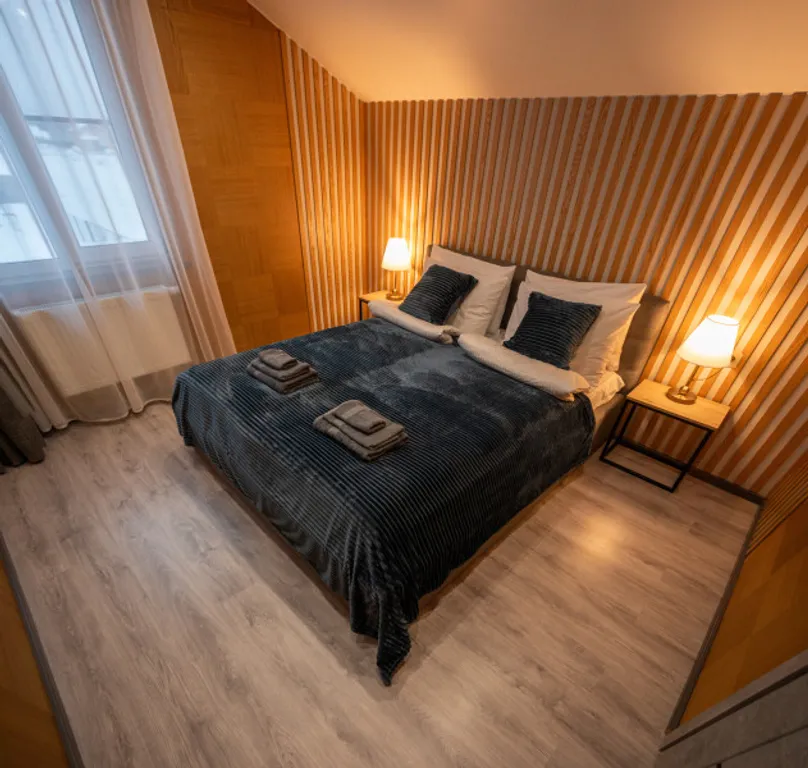 Коттедж с баней и горячей купелью