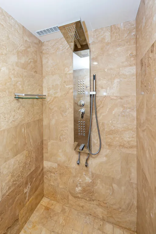 Студия в новом доме с консьержем в самом сердце городе