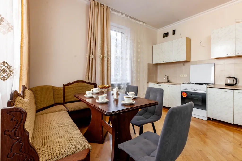 Уютный дом в центре города