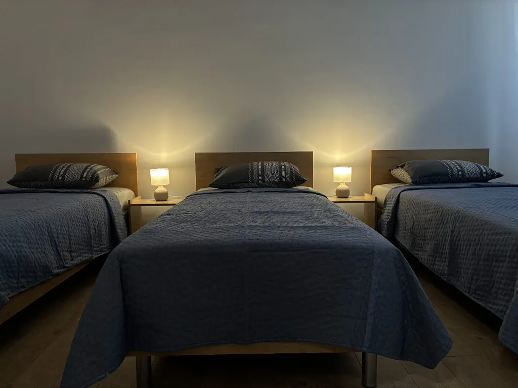 Квартира Уютные двухкомнатные апартаменты для семьи или компании — Кущёвская