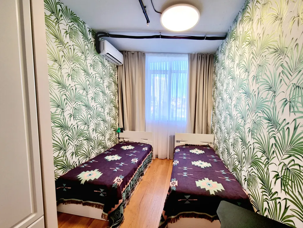 Трёхкомнатная квартира центр