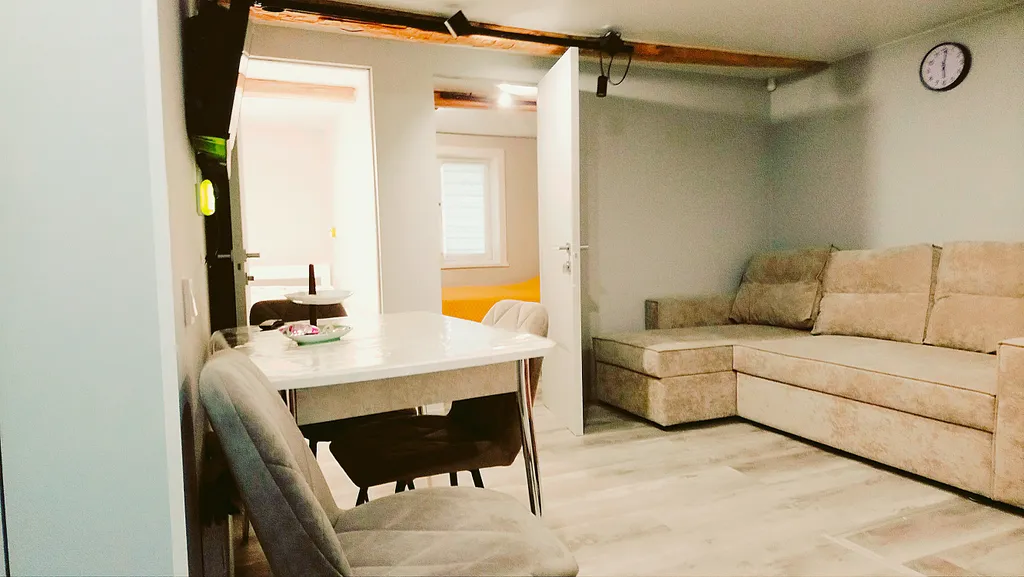 Квартира Комната — аренда посуточно в Горячинск