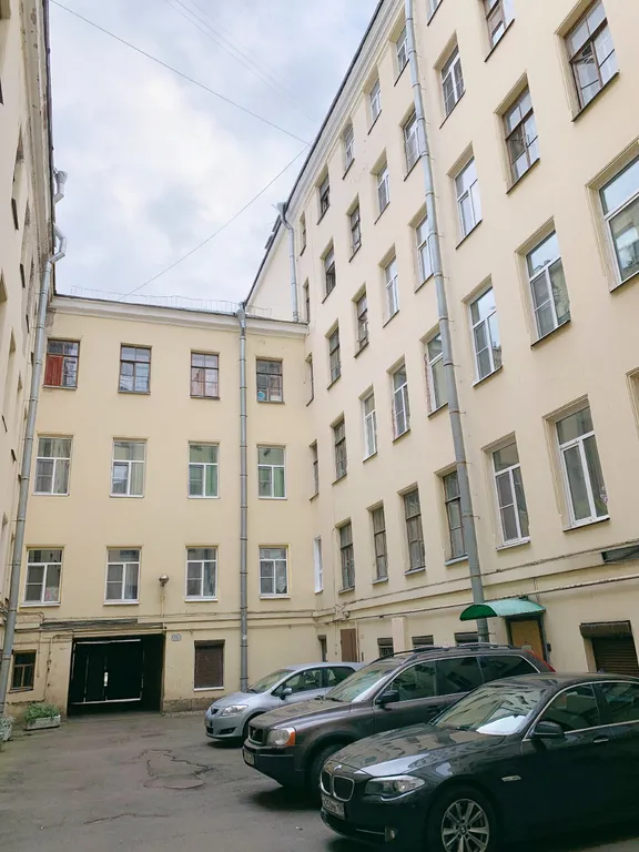 Квартира Квартира Уютная, светлая студия в центре — Санкт-Петербург
