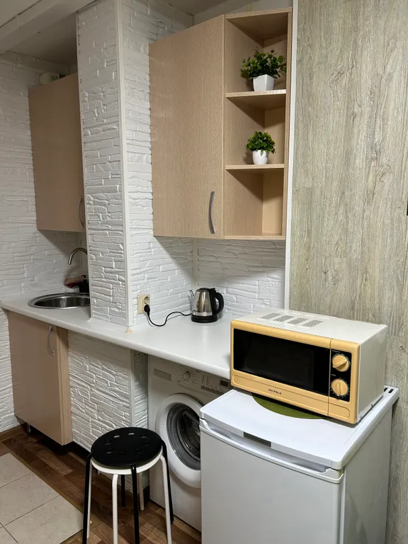 Квартира Студия 100 метров от метро — Новосибирск