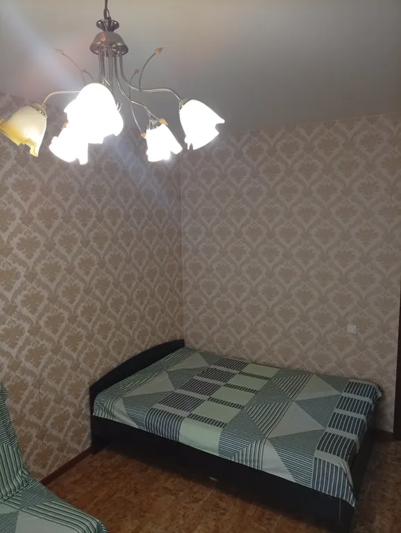 Студия напротив ТРЦ Галерея