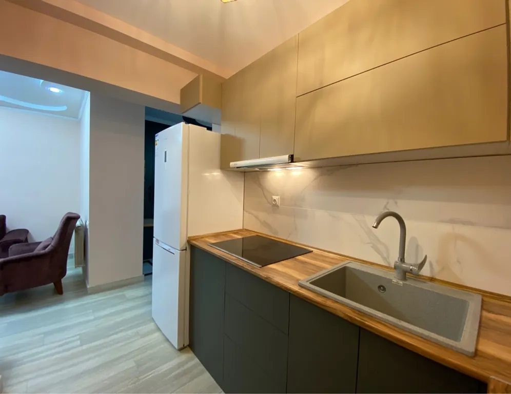 Уютная квартира с евроремонтом в центре города