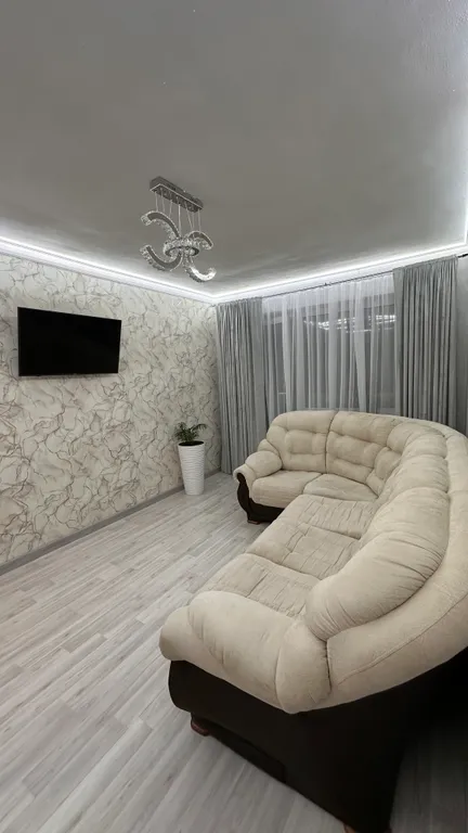 Квартира Уютная и светлая квартира с невероятной энергетикой — Омск