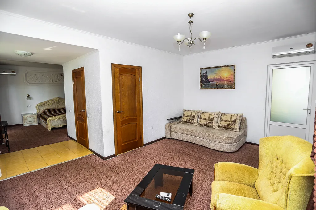 Двухкомнатный номер Люкс