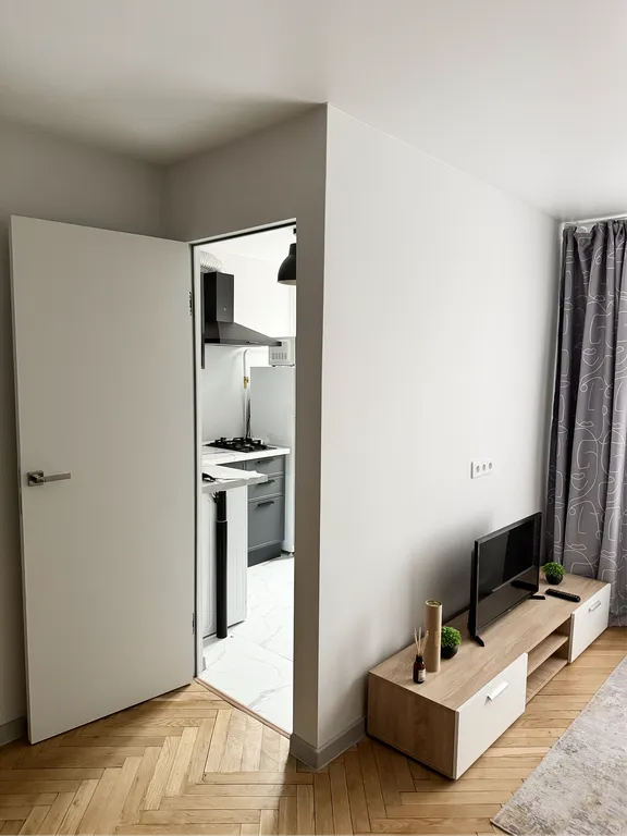 Квартира Светлая квартира с новым ремонтом в центре у метро — Москва