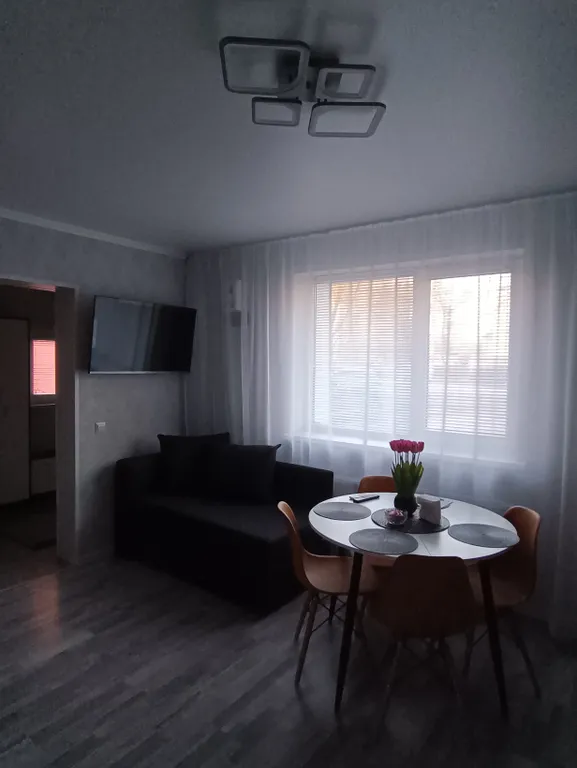 Уютная квартира в частном секторе, 100 метров от Федеральной трассы.