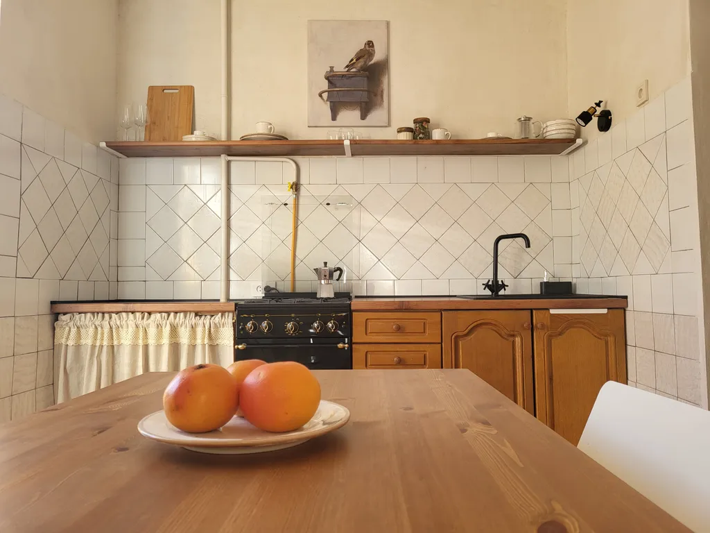 Квартира с видом на реку и горы