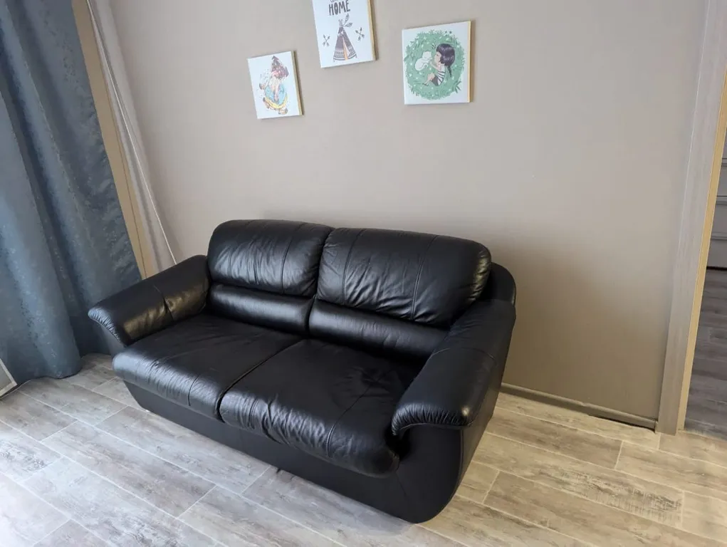 Просторные двухкомнатные апартаменты в стильном районе города