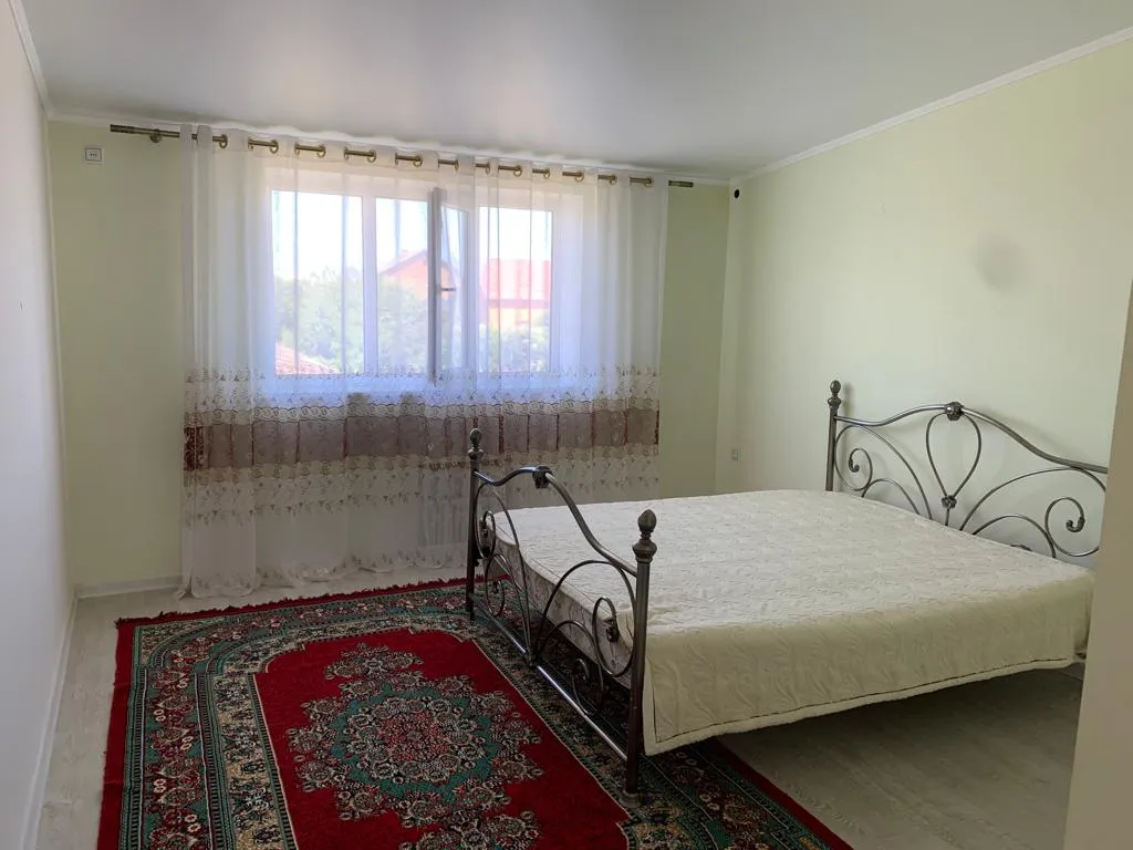 Уютный дом в черте города недалеко от пляжа