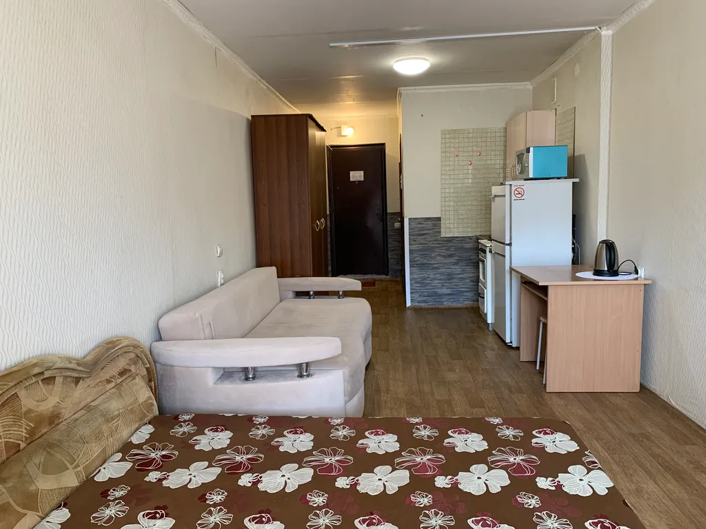 Квартира Квартира Чистая уютная студия на Светлогорской — Красноярск