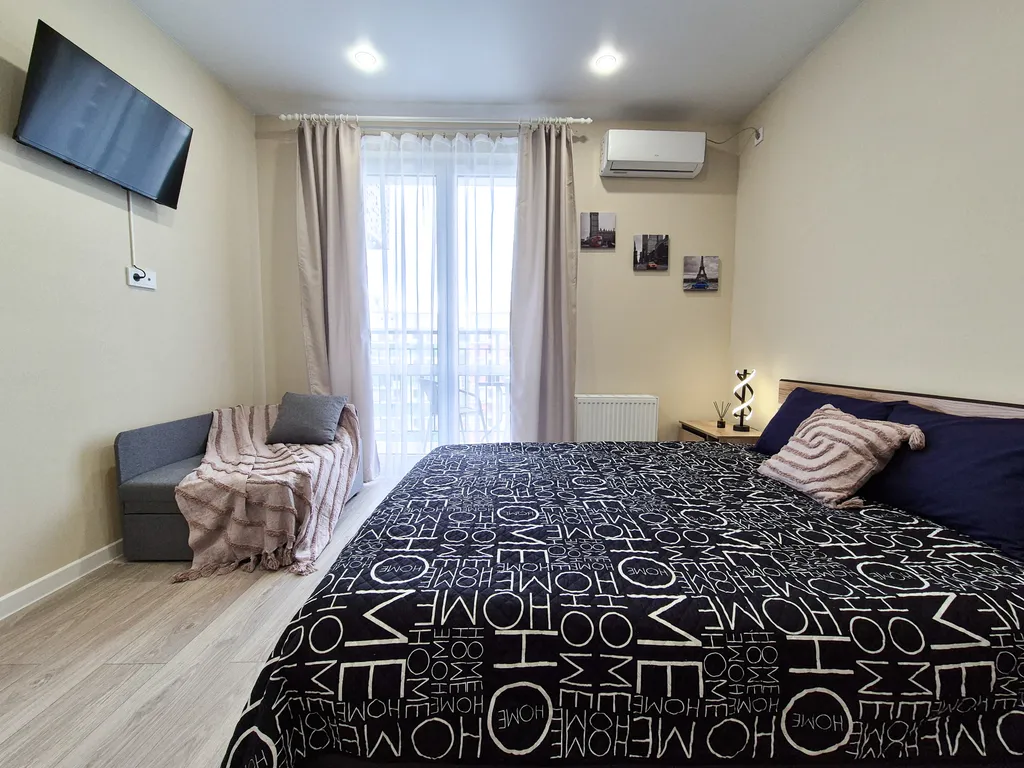 Квартира-студия в Летнем с видом на лес, реку