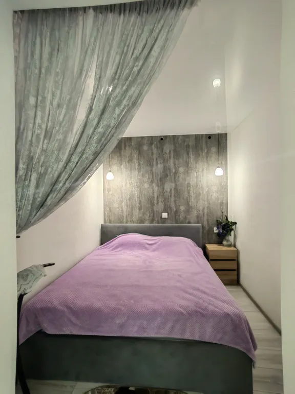 Трёхкомнатная квартира на набережной