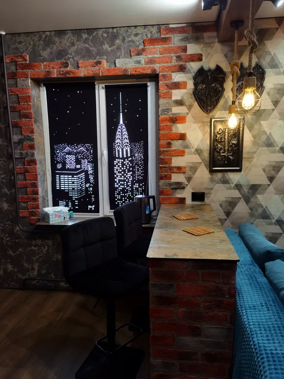 Квартира Тёмная, стильная, наполненная интимом и уютом студия в стиле лофт — аренда посуточно в Саяногорск