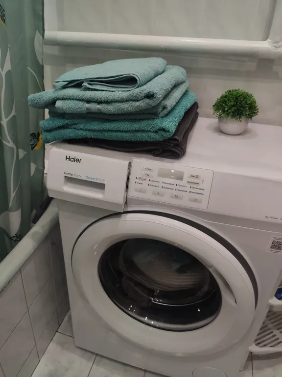 Уютное гнёздышко у озера