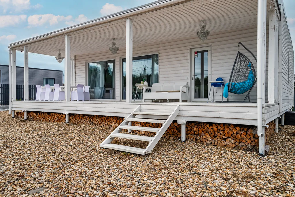 Коттедж 3 больших спальни и с/у с ванной, огромная кухня гостиная white house — аренда посуточно в Истра