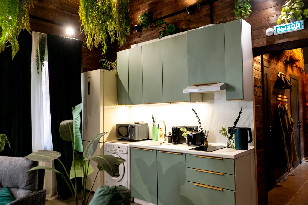 Коттедж Уютный дом с бассейном в лесу — Софрино