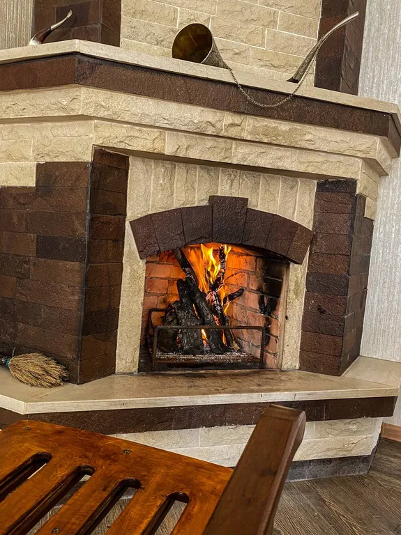 White House khunzakh