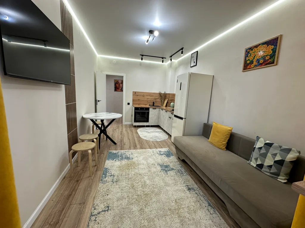 Новая и уютная квартира в самом центре со всеми условиями