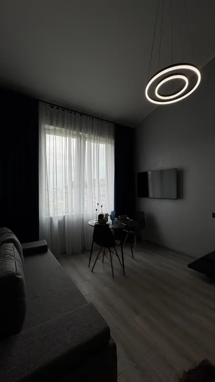 Квартира Квартира Дизайнерская студия со вторым этажом — Шушары