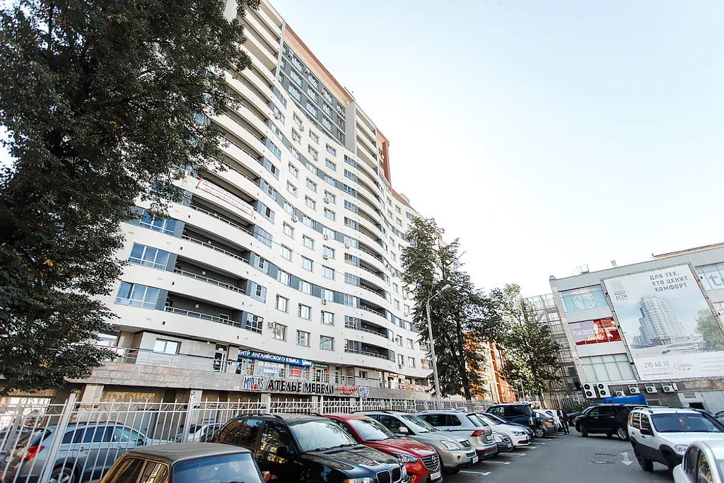 Квартира Комфортная квартира в новом доме в центре с большой ванной и балконом — Нижний Новгород