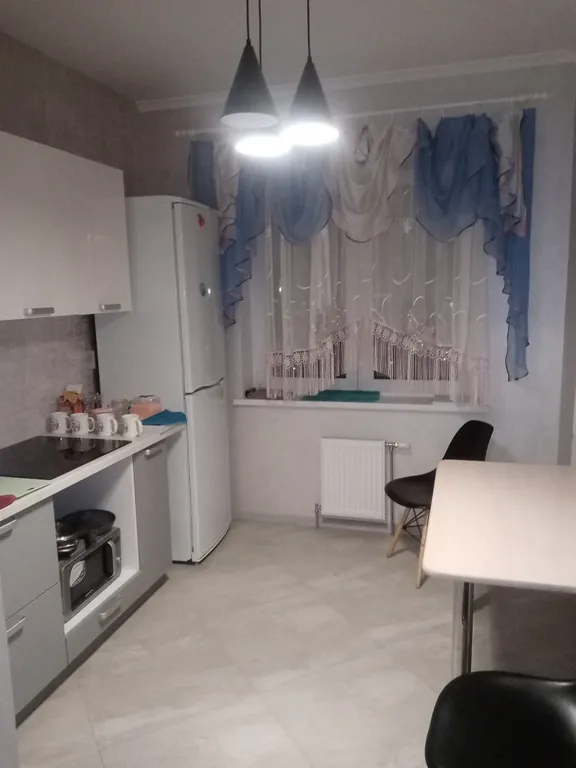 Современная квартира недалеко от центра