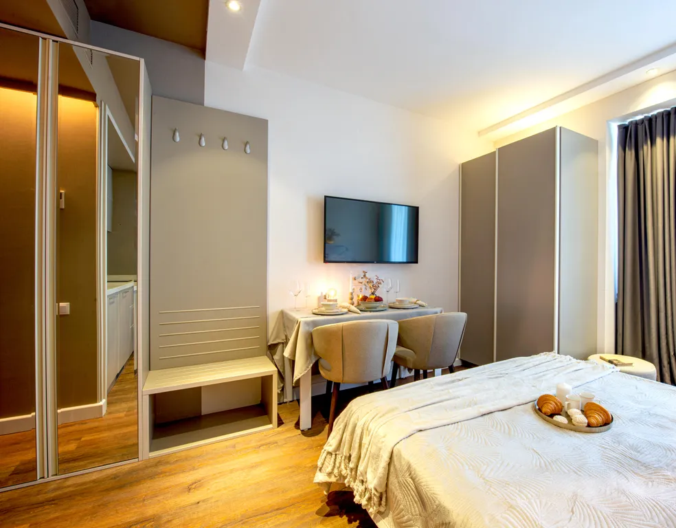 Elegant Comfort in Alliance