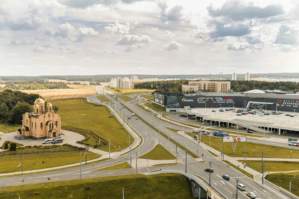 Просторная квартира студия напротив Тринити